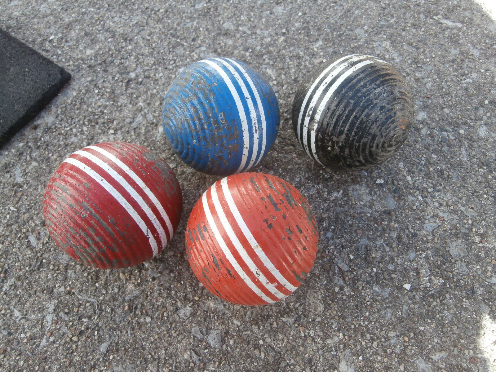 Vintage Cheap mail order sales Wooden 3 Stripes Croquet Balls Ribbed 1 Set of 4