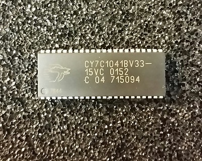 CYPRESS SRAM Async Single 3.3V 4M-Bit (256K X 16) 15ns 44-Pin SOJ **NEW** Qty.2