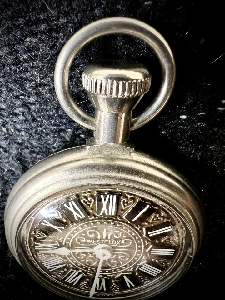 VTG Westclox Pocket Watch Roman Numerals Ornate Shield Back USA Works Perfectly - Image 3 of 4
