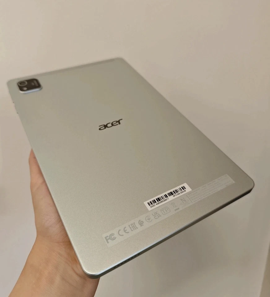 Acer Iconia Tab A10 A10-21-A0AU-Silver - Immagine 2 di 4