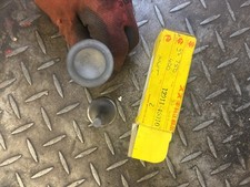 suzuki gs400 gs750 850 pair of genuine inlet valves new old stock 