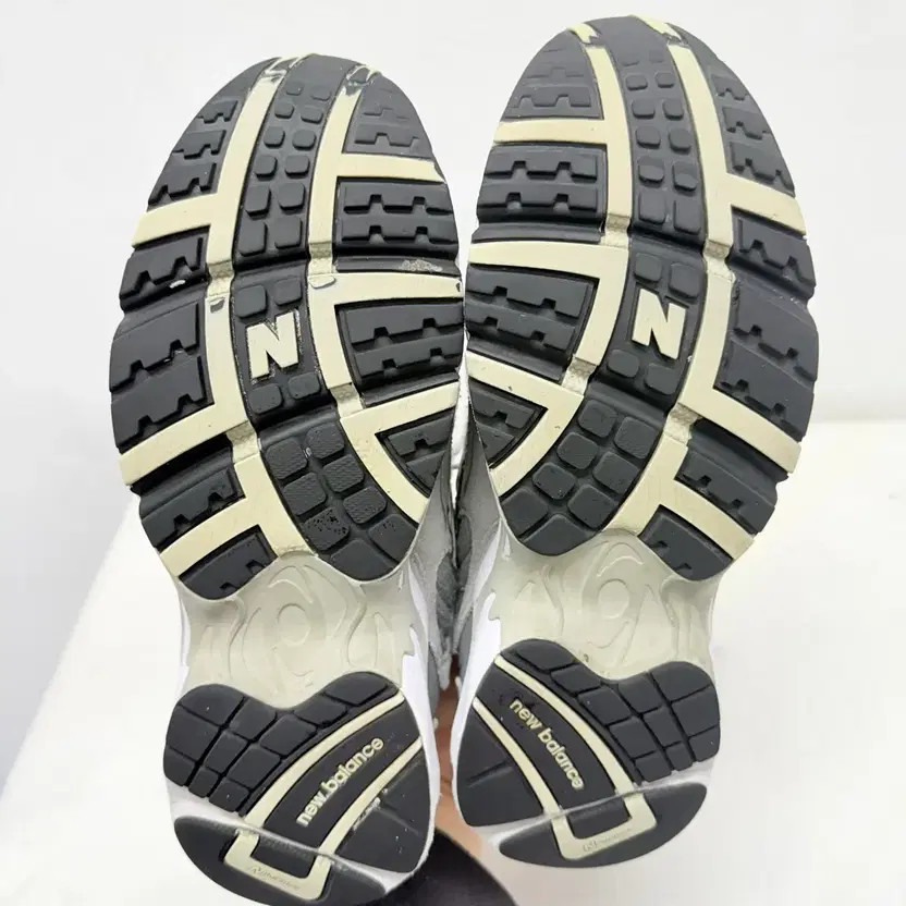 New Balance 725 Gray Sneakers Size 240 thumbnail 7