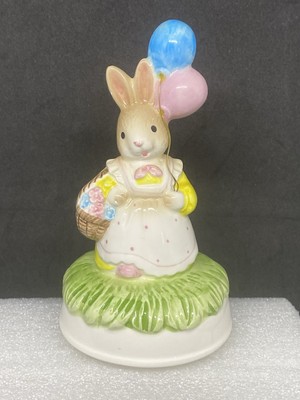 1987 Lefton Easter Bunny Balloons & Basket Turning Music Box Peter Cottontail