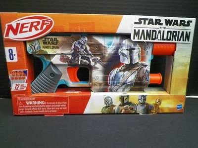 Star Wars NERF The Mandalorian Dart Blaster New With 12 Nerf Elite Darts