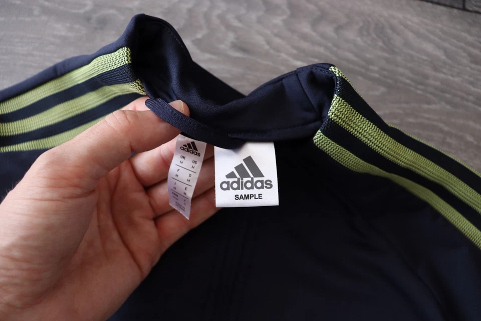 CHAQUETA ORIGINAL COLOMBIA ADIDAS CAMISETA DEPORTIVA FÚTBOL 2019 TALLA HOMBRE CREMALLERA MEDIANA COMPLETA Foto 3 de 4