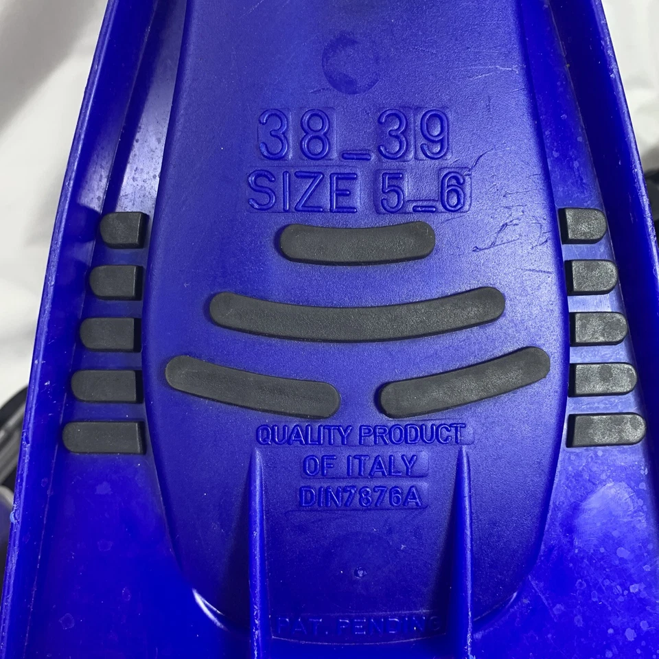 Bundle SCUBA SWIMMING GEAR DEEP SEE FLIPPERS FINS SIZE S 5-6 SNORKEL & MASK 38 - Image 4 of 4