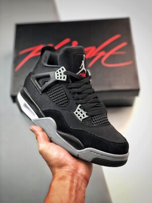 Air Jordan 4 Retro SE\