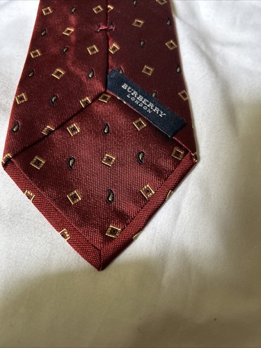 Burberry London Men's Necktie Tie Silk Royal Red/ Gold Diamonds /Black Paisley - Picture 2 of 6