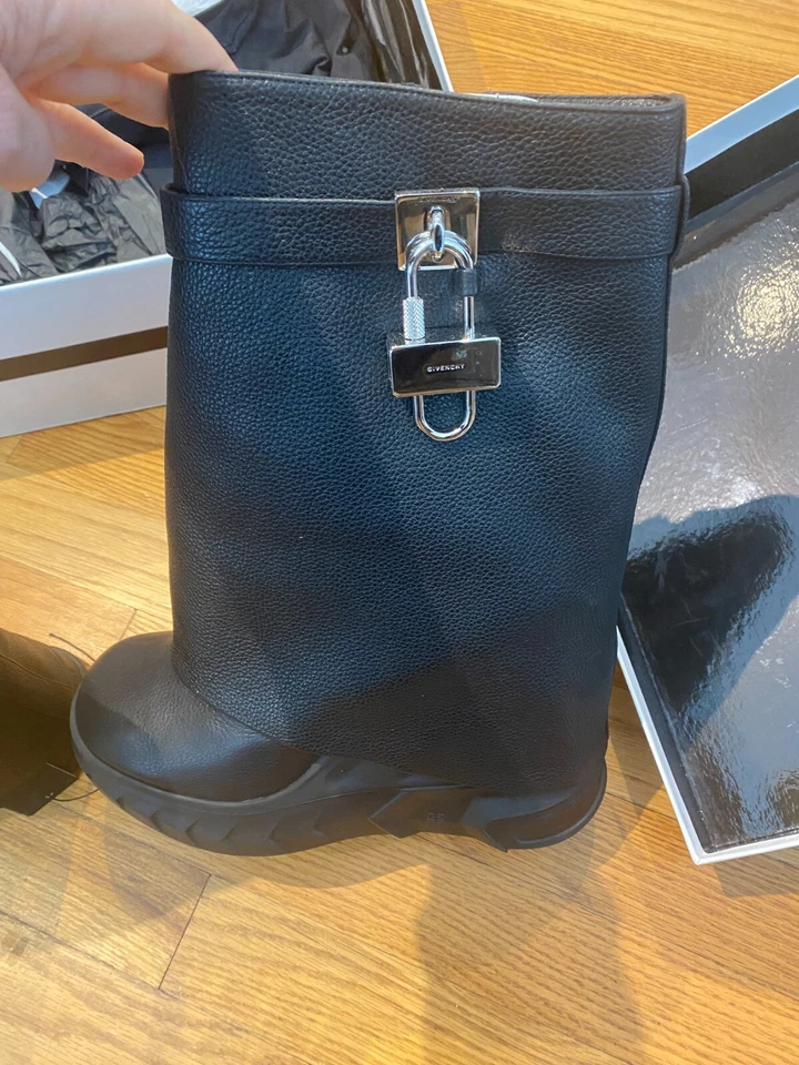 Givenchy - Botas de motociclista Shark Lock - EU 41 Foto 3 de 4