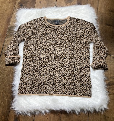 dark floral moletom com capuz