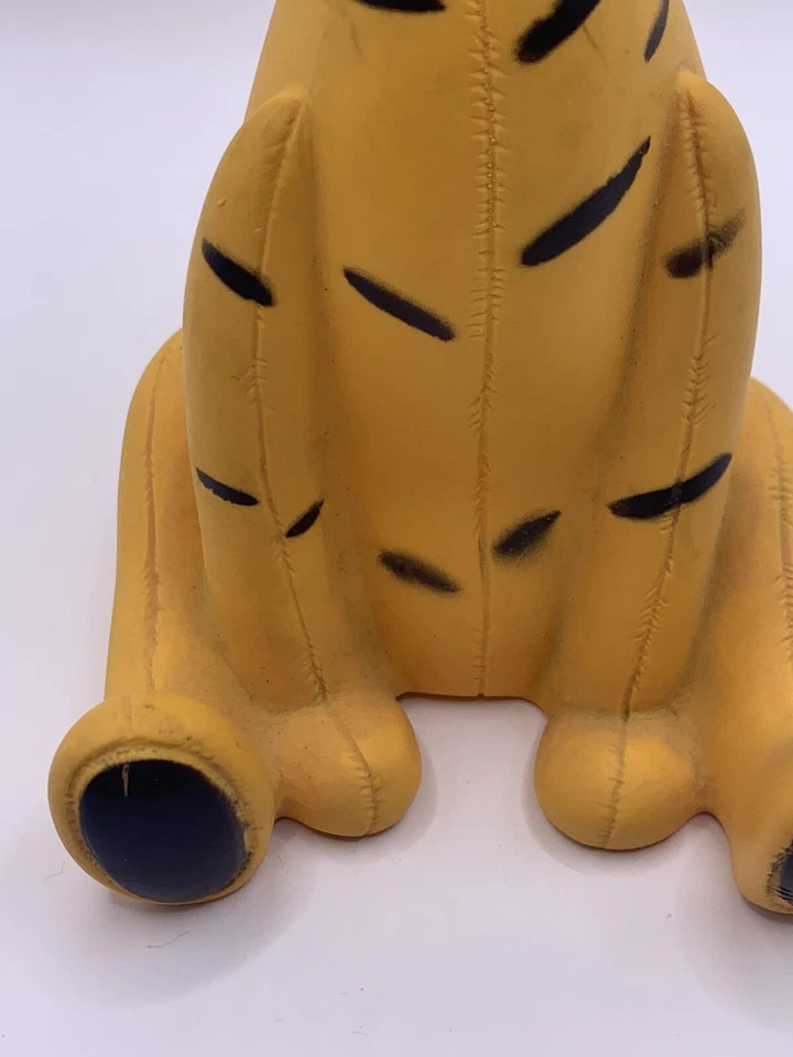 Juguete vintage Tigger Squeak Holland Hall Walt Disney 1966 Foto 4 de 4