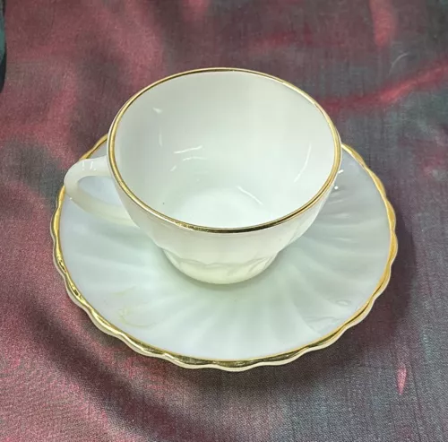 Vintage Anchor Hocking Fire King White Swirl Milk Glass Tea Cup And Saucer Gold