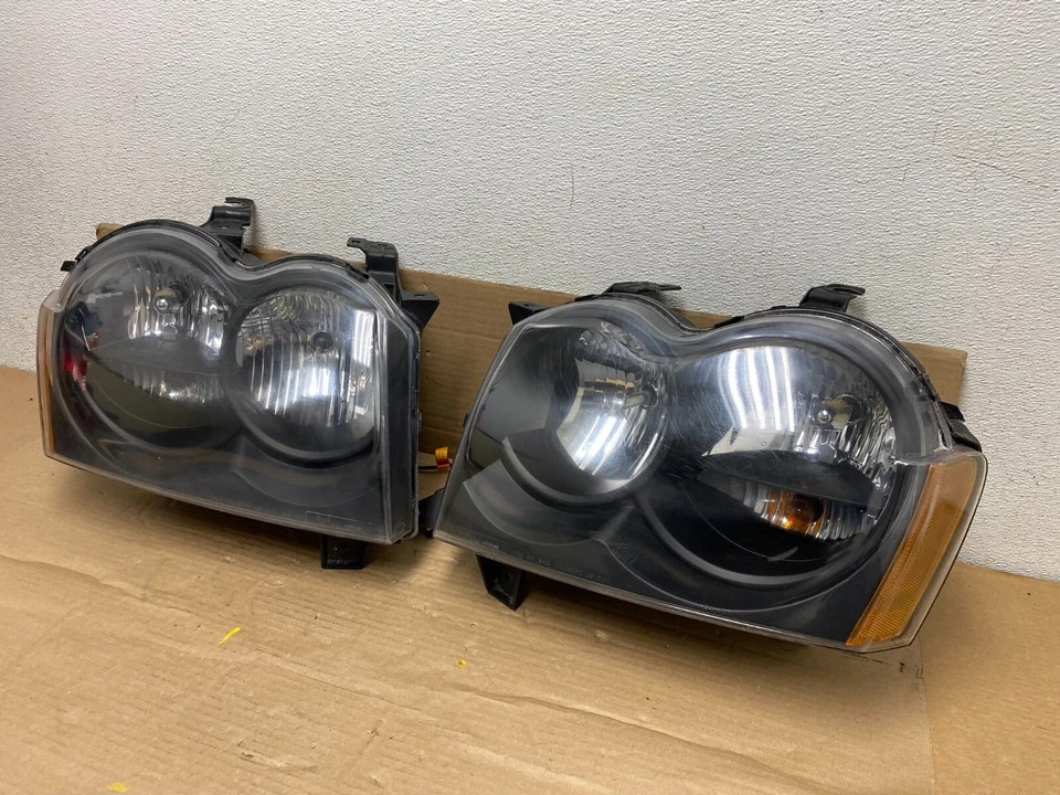 Faros halógenos izquierdo+derecho Jeep Grand Cherokee 2005-2007 O2498 DW Foto 2 de 4