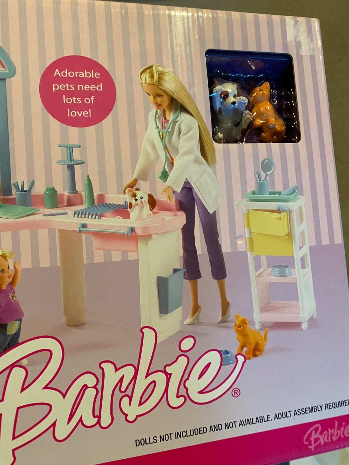 2006 Barbie Vet Center Furniture Dog Cat Mattel Set J8960 NEW in Box