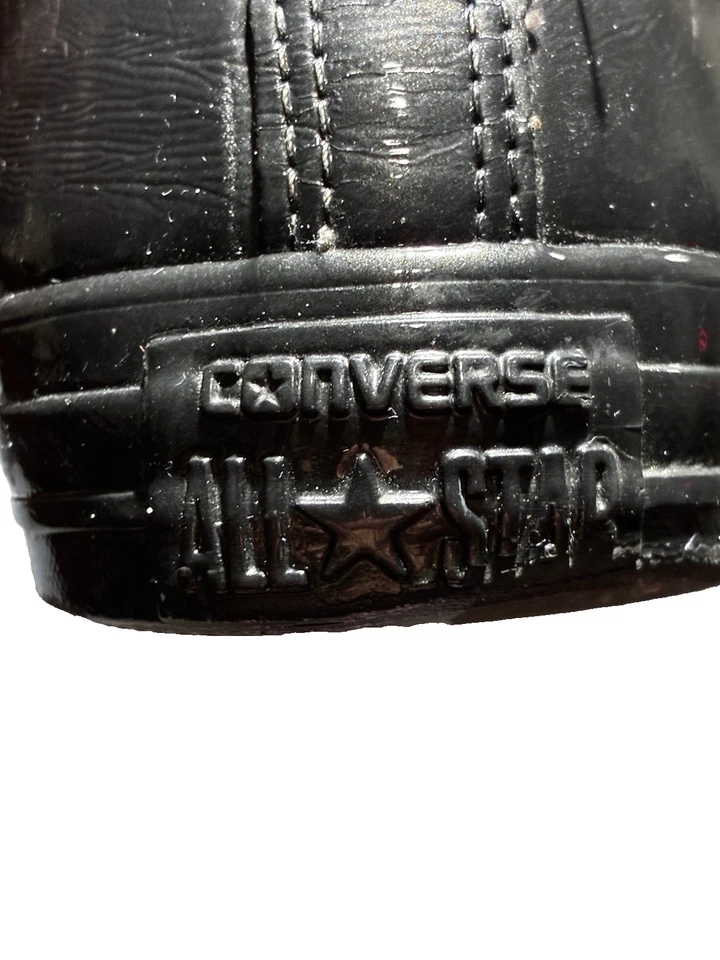 Tênis Converse Chuck Taylor All Star boi de borracha metálica baixo feminino tamanho 11 - Imagem 3 de 4