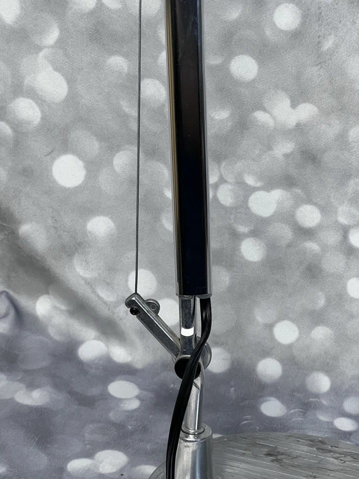 Lámpara de mesa italiana Artemide Tolomeo de Michele De Lucchi y Giancarlo Fassina Foto 3 de 4