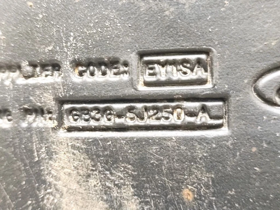 Ford Ranger 2017 Diesel AdBlue Fuel Tank GB3G5J250A  - Image 3 of 4