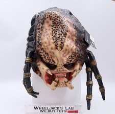 Deluxe Predator Mask Alien vs Predator Adult Halloween Costume 2004 Rubies