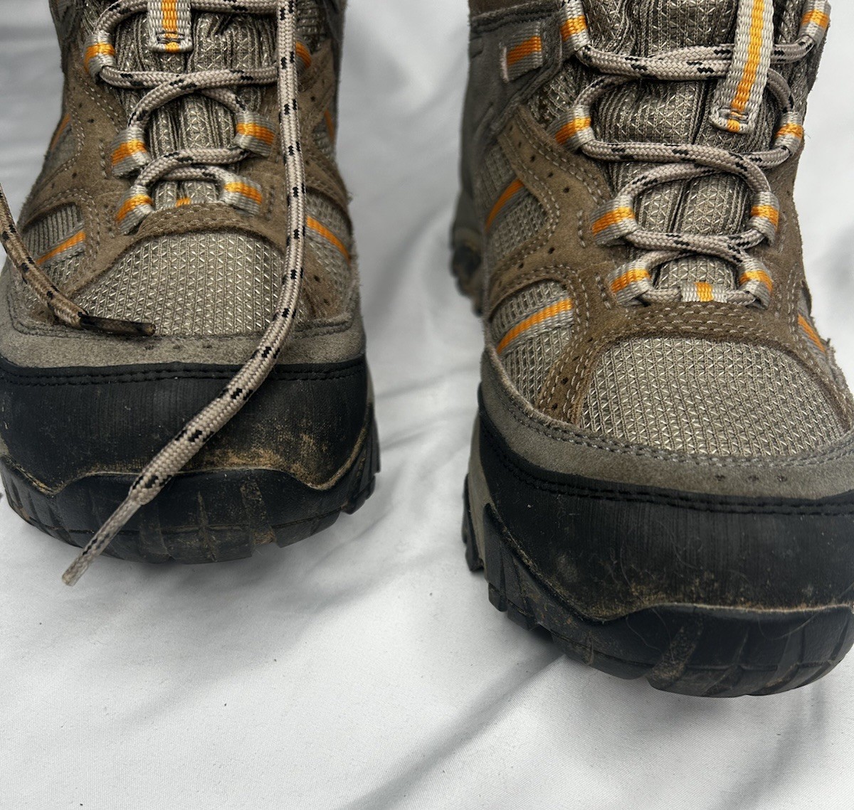 Wenger Swiss Army Anchorage Mid Vibram Hiking Boots MS6104.16 Mens 8.5 Wenger Swiss Army Anchorage Mid Vibram Sole Hiking Boots  main image 2