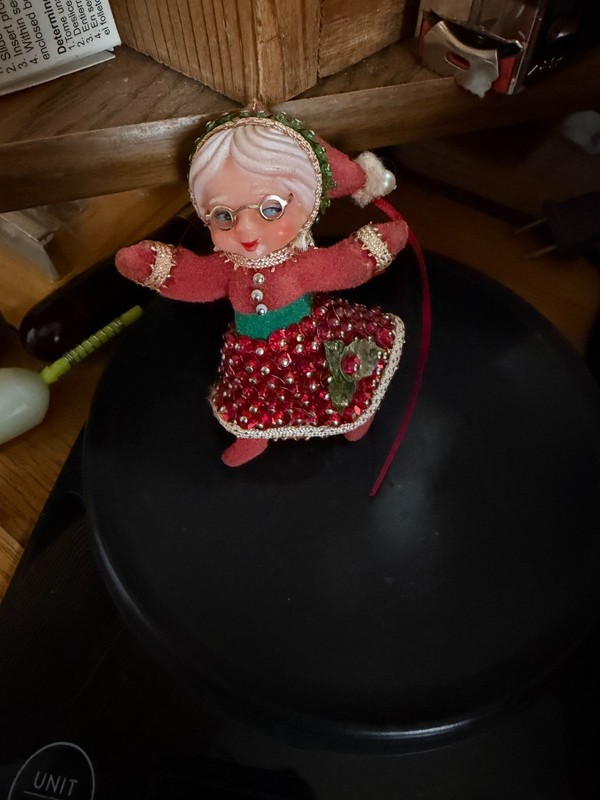 Vtg 1950's MRS CLAUS Christmas Ornament 3.5" Flocked Trim Dancing Grandma    815