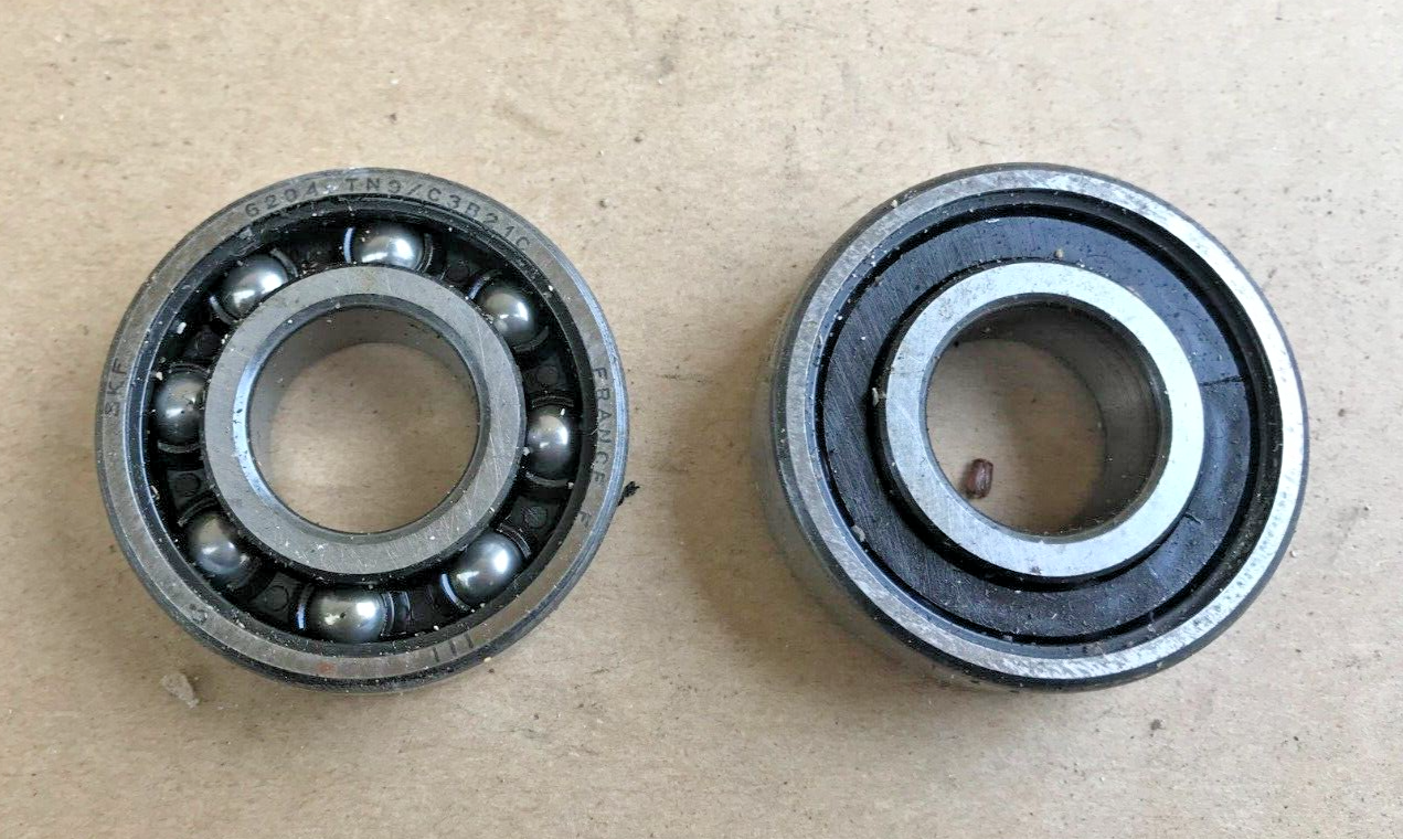 1 PEZZO CUSCINETTO SKF 6202 TN9/C3 B21C CICLOMOTORI PIAGGIO MALAGUTI E ALTRI