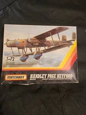 Handley Pace Heyford Model Kit