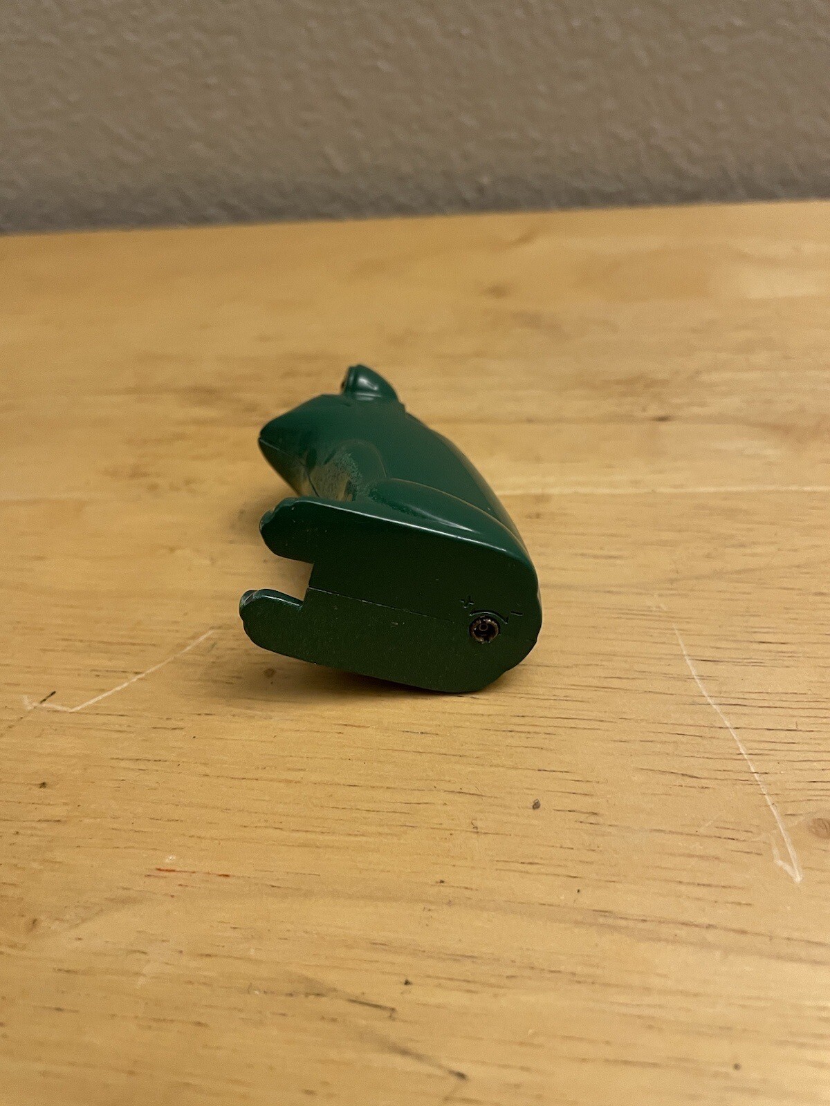 Frog Gas Lighter  Metal Vintage  Rare Red Eyes Light Up Spark Works Green