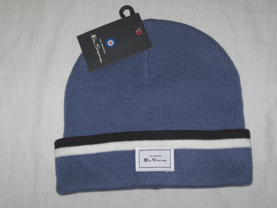 BNWT   BEN SHERMAN Rib Knit Beanie Hat   Vintage Blue