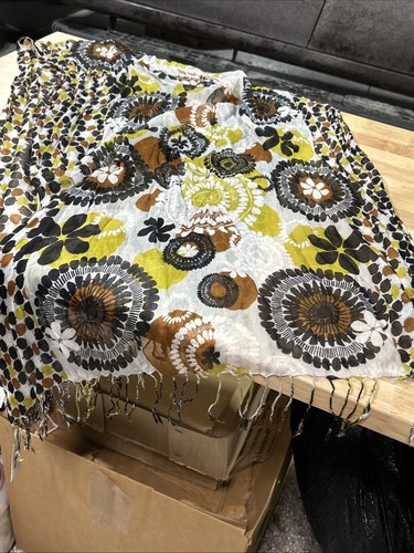 Sciarpa Vera Bradley frange 100% rayon muschio di cacao nuova con etichetta 22” x 70” 10c - Foto 2 di 4