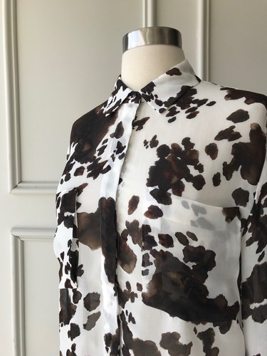 | COUNTRY ROAD | cow print shirt white | SIZE: 4,12,XXS,M | $139 | NEW - Picture 4 of 12