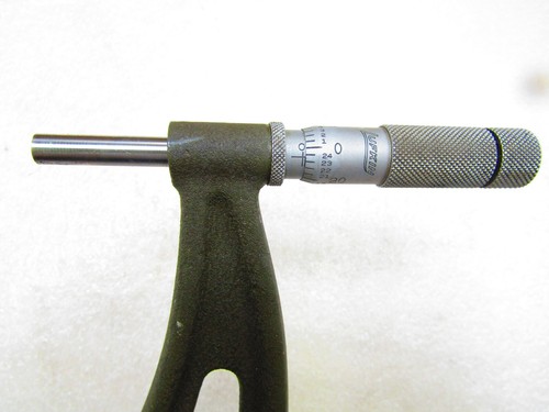 Lufkin #192-12 micrometer in original wood case - Picture 9 of 13