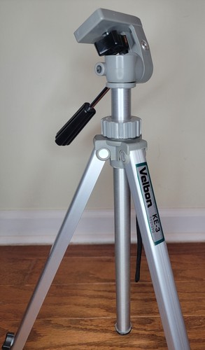 VELBON KE-3 Photographer Aluminum Tripod Hand Crank & 3-Way Pan / Tilt - Picture 2 of 8