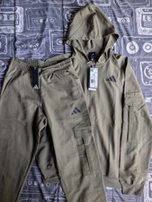 Adidas Cargo Track Suit JL8604 mens size Small