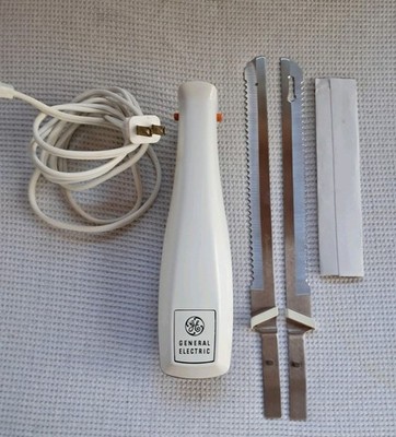 Vintage General Electric Slicing Carving Knife; EK15; White & Taupe; WORKS