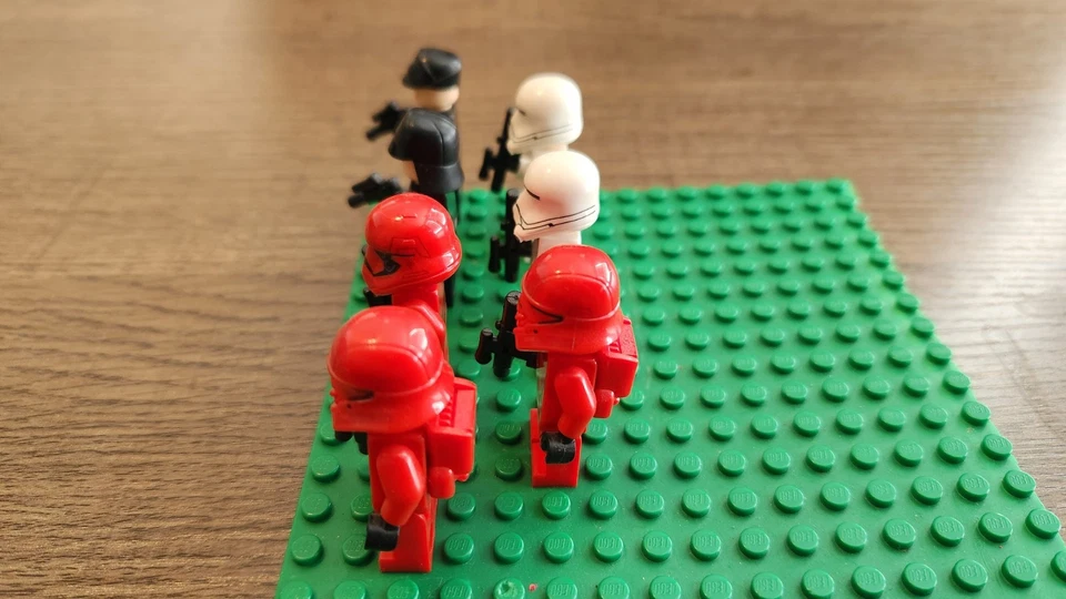 Lego Sith/First Order Trooper Lot - Image 3 of 4