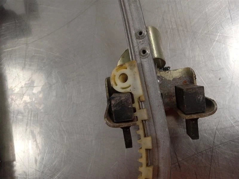 Regulador de ventana trasera izquierda del conductor compatible con 82-89 ARIES 1622004 Regu de ventana de puerta trasera Foto 4 de 4