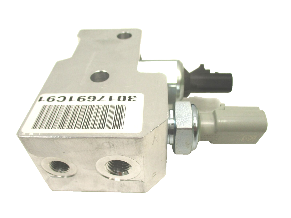 3017691C91 OEM INTERNATIONAL DOSER FLUID SHUTOFF SOLENOID VALVE