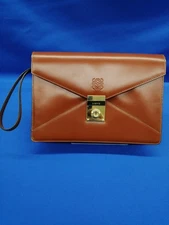 Loewe Anagram Diplomatico