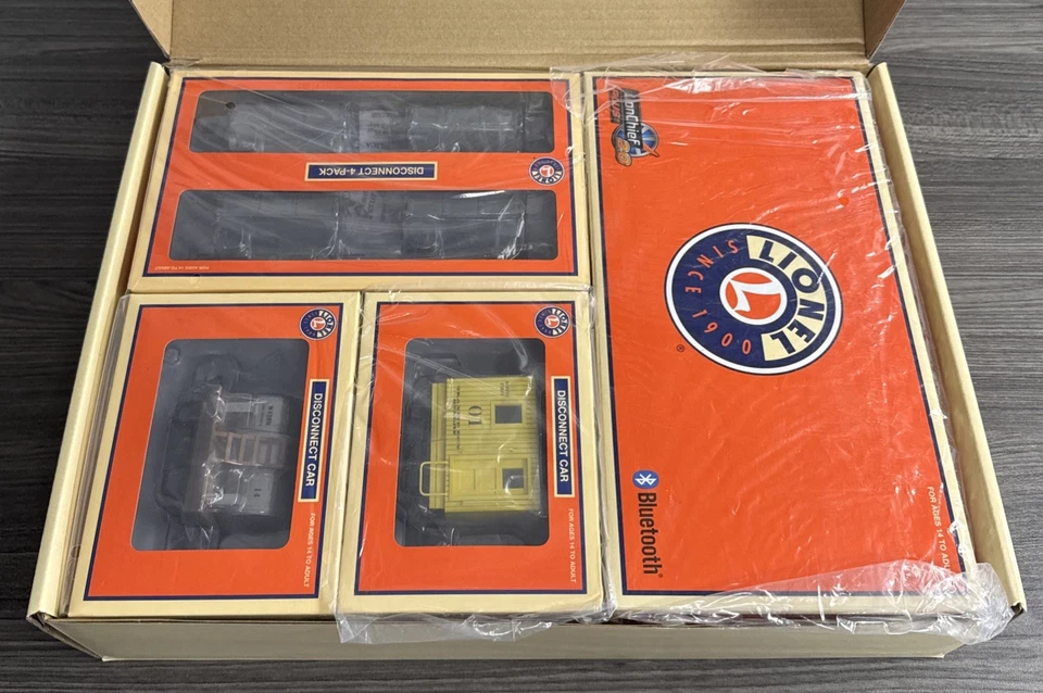 Lionel #2022010 Granite Run Quarry LionChief Plus 2.0 Set 0-6-0T Locomotive NOS! - Image 3 of 4