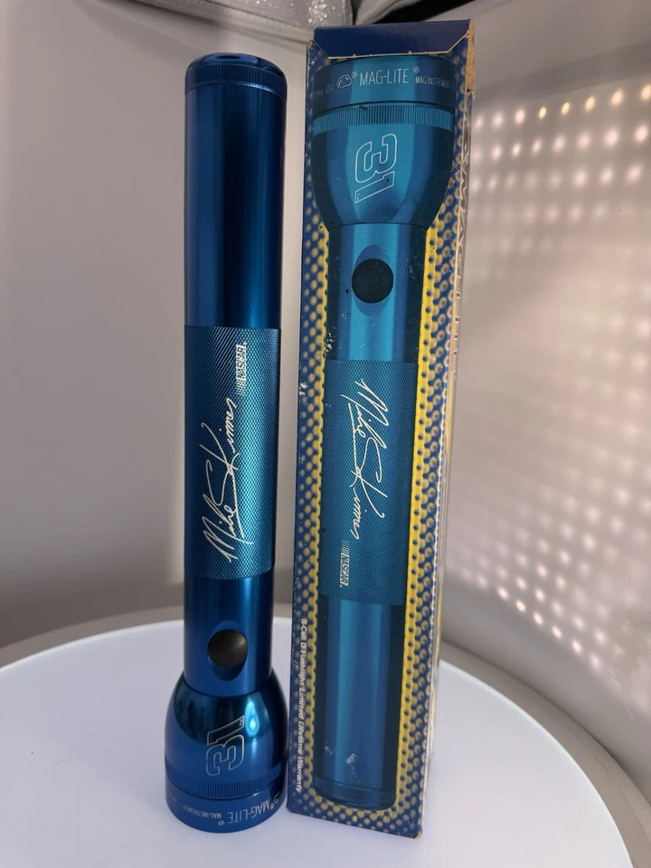 Linterna 3D Mike Skinner azul cromo Maglite #31 NASCAR 12” NOS Foto 2 de 4