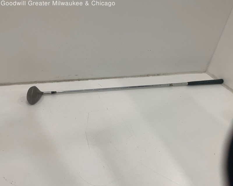 Taylor Made Burner Plus 9.5 Loft Steel Regular Flex Shaft Driver Golf Club RH