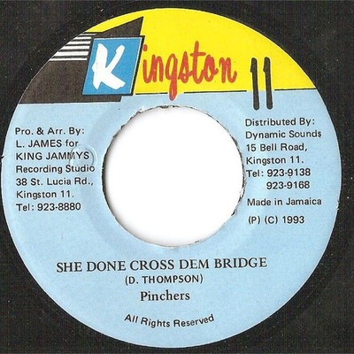 Pinchers - She Done Cross Dem Bridge (7'', Single) (Near Mint (NM or M-)) - 33590