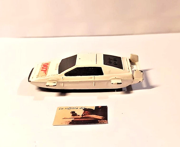 Automodello Corgi Juniors 007 Lotus Espirit scala 1:60 - Immagine 3 di 4
