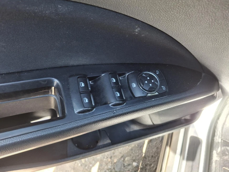 Used Front HVAC Blower Motor fits: 2016 Ford Fusion front Front Grade A - Image 2 of 4