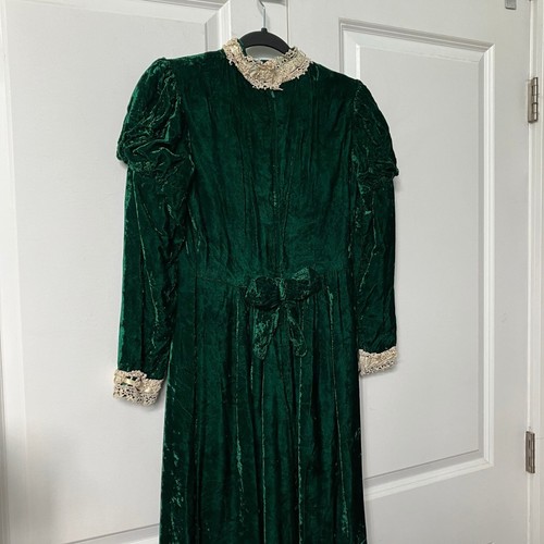 Vintage Green Velvet Victorian Dress 80s Handmade Lace Puff Sleeve Goth Whimsy - Picture 10 of 20