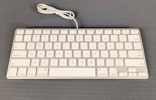 TESTED Apple A1242 MB869LL/A Wired Keyboard TESTED Silver USB USB-A Ports