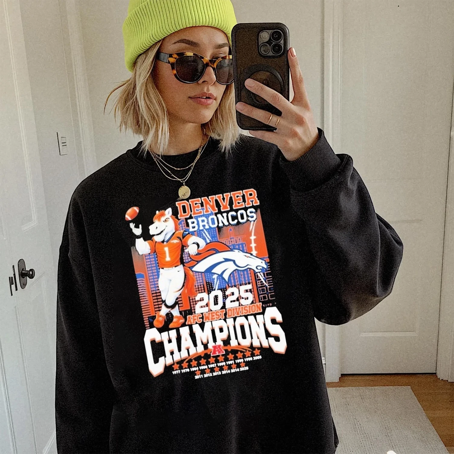 Denver Broncos 2025 AFC West Division Champions Sweatshirt