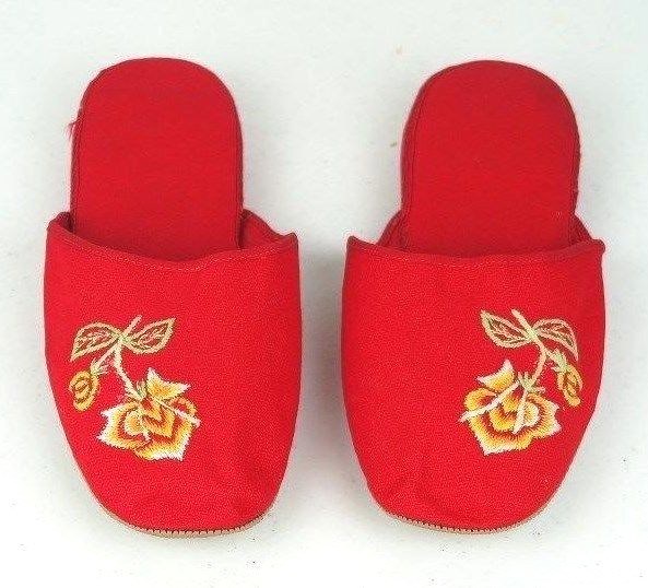 Red rose babouche slippers - Le Marrakech Store