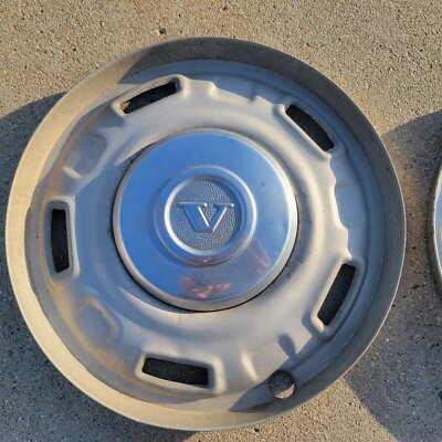 1975 Volvo 240 Complete Hubcap Set Rare 2 Piece Hub Cap 242 244 