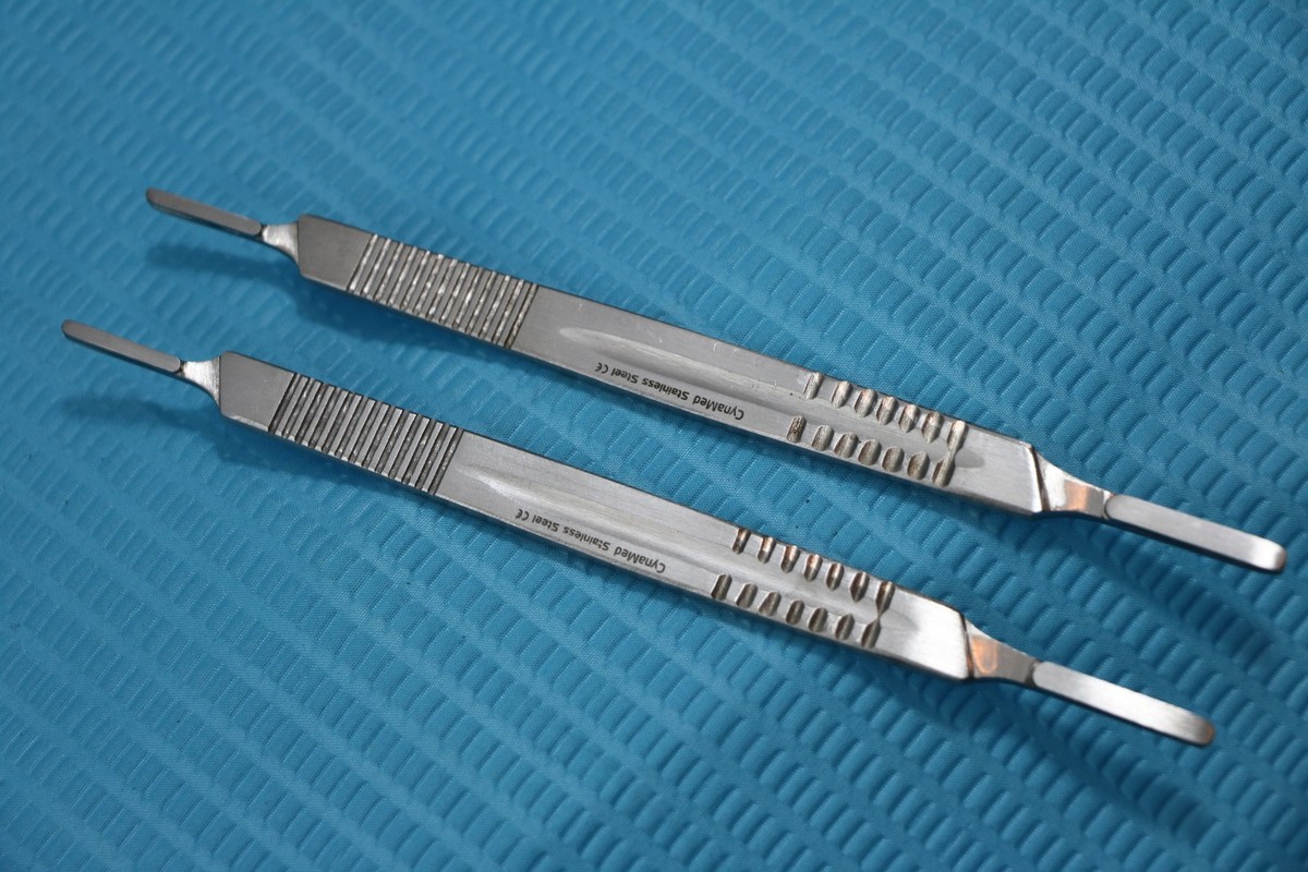 NEW 2 Surgical Scalpel Blade Handle Holder #3 & #4 Two In One Fits On All Blade - Foto 4
